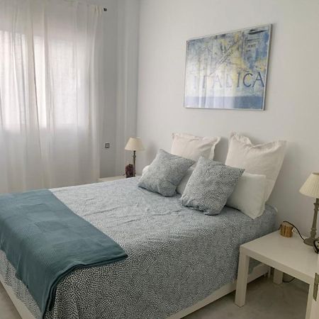 Apartamento Triana Appartamento Siviglia Esterno foto