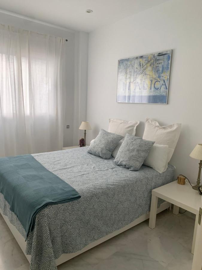 Apartamento Triana Appartamento Siviglia Esterno foto